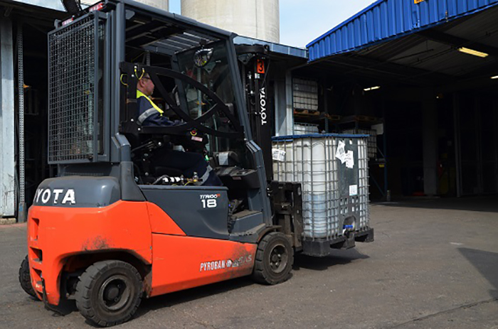 New antistatic rules for lift trucks handling flammable waste