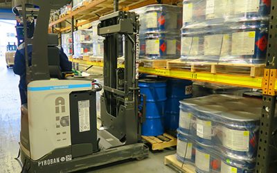 “Zone 2” Reach Trucks to handle flammable solvents at Kommerling UK